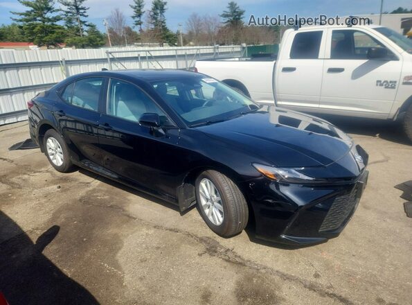 4T1DBADK3TU047240 2026 TOYOTA CAMRY Black Przód prawy