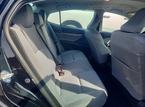 4T1DBADK3TU047240 2026 TOYOTA CAMRY Black Widok tylnych siedzeń