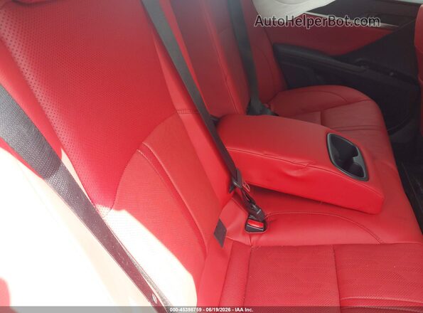 4T1DBADK6TU038175 2026 TOYOTA CAMRY White Вид наклейки з VIN-кодом