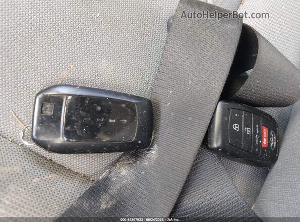 4T1DBADK7SU023408 2025 TOYOTA CAMRY Blue წინა პანელის ხედი