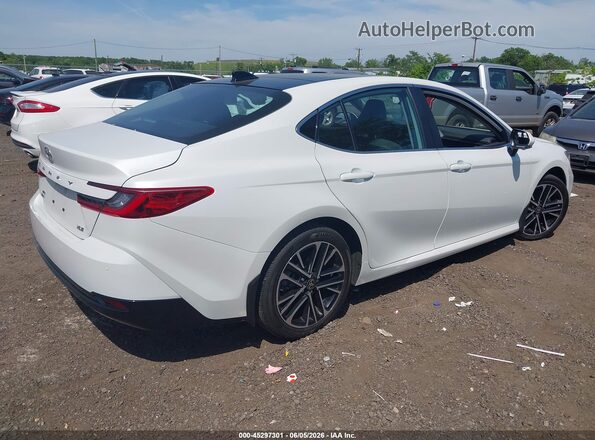 4T1DBADK7SU023506 2025 TOYOTA CAMRY Белый Задняя правая четверть