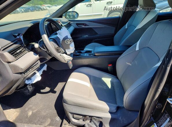 4T1DBADK9TU037277 2026 TOYOTA CAMRY Black Вид салону спереду