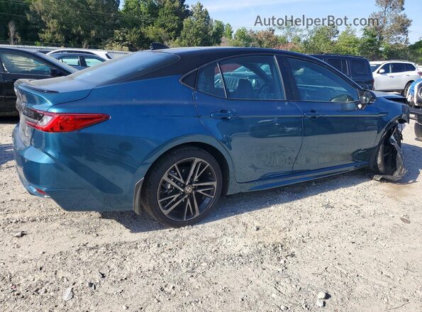 4T1DBADKXSU018557 2025 TOYOTA CAMRY Бирюзовый 
