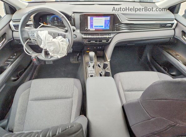4T1DBADKXSU022334 2025 TOYOTA CAMRY Blue წინა პანელის ხედი