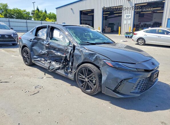 4T1DBADKXSU517679 2025 TOYOTA CAMRY Серый 