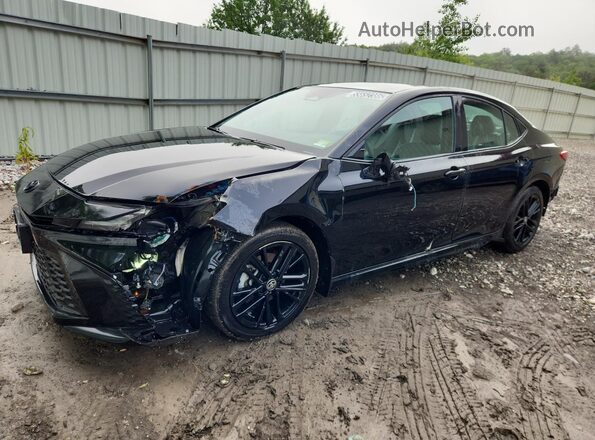 4T1DBADKXSU532022 2025 TOYOTA CAMRY Black VIN sticker view