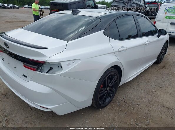 4T1DBADKXTU050006 2026 TOYOTA CAMRY White Rear right