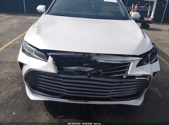 4T1DZ1FB2MU070390 2021 TOYOTA AVALON White Widok z przodu