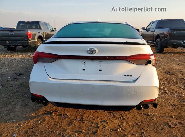 4T1EZ1FB7LU048971 2020 TOYOTA AVALON White Вид ззаду