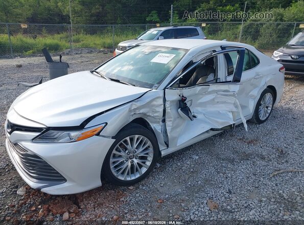 4T1F11AK0LU999760 2020 TOYOTA CAMRY White Front left