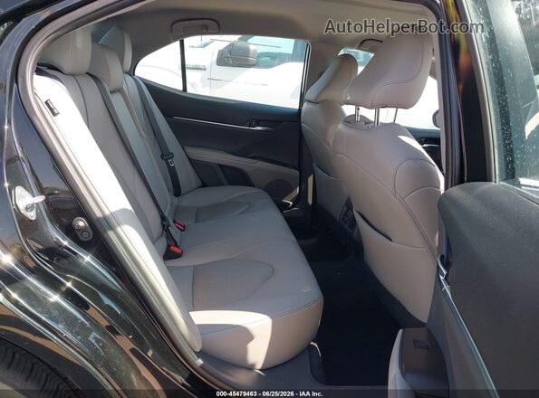 4T1F11AK1MU422317 2021 TOYOTA CAMRY Black VIN կոդի պիտակի տեսք