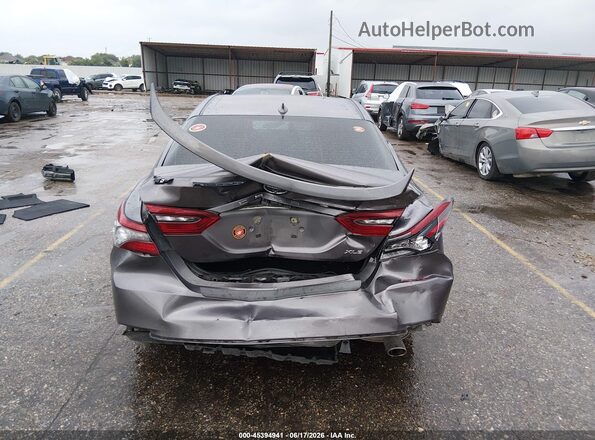 4T1F11AK1NU076447 2022 TOYOTA CAMRY Gray 