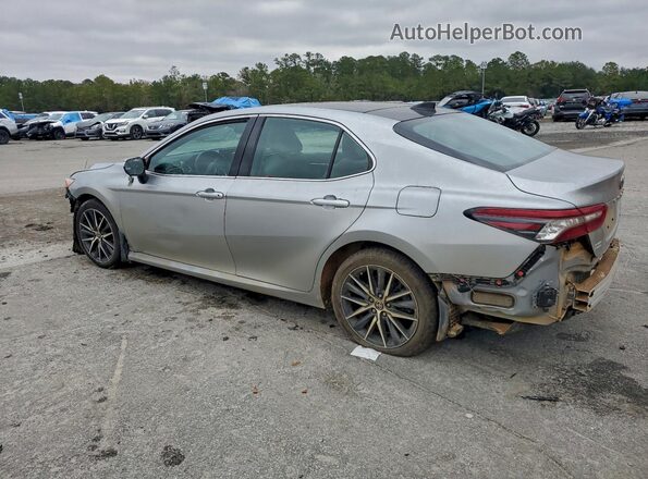 4T1F11BK3PU074197 2023 TOYOTA CAMRY Серебряный Задняя левая четверть