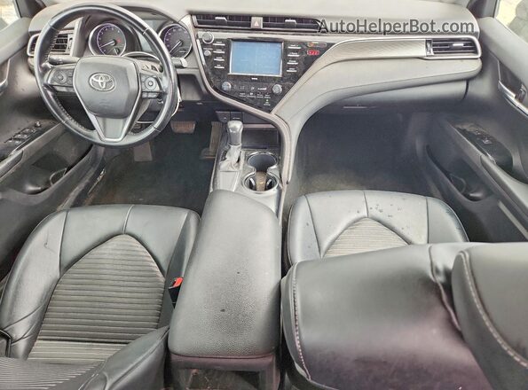 4T1G11AK0LU340856 2020 TOYOTA CAMRY Silver Вид панелі приладів