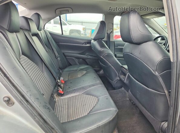 4T1G11AK0LU340856 2020 TOYOTA CAMRY Silver Вид задніх сидінь