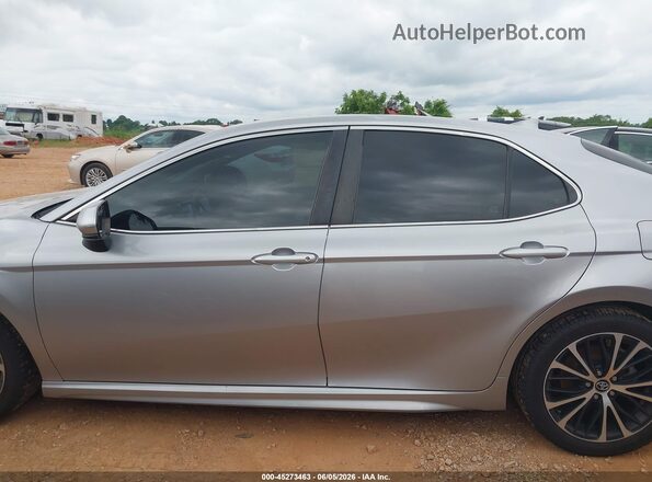 4T1G11AK0LU944293 2020 TOYOTA CAMRY Silver 