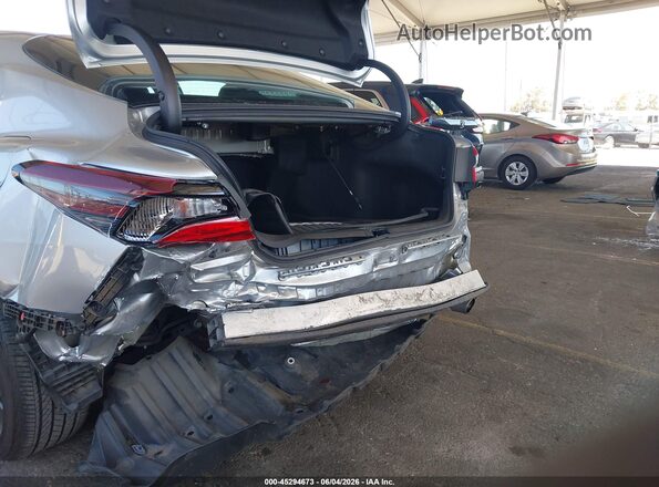 4T1G11AK0MU565487 2021 TOYOTA CAMRY Silver Front view
