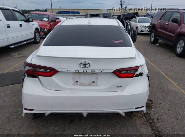 4T1G11AK0NU666160 2022 TOYOTA CAMRY White 