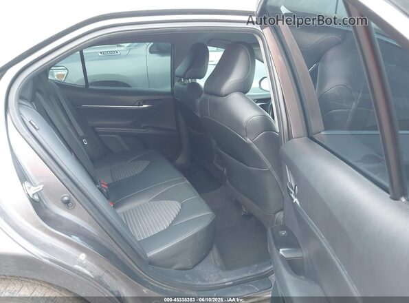 4T1G11AK1LU506740 2020 TOYOTA CAMRY Gray Widok naklejki z numerem VIN