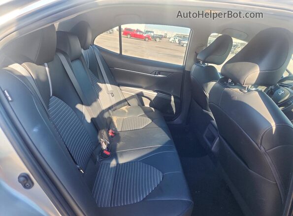 4T1G11AK2LU333536 2020 TOYOTA CAMRY Silver Вид задніх сидінь