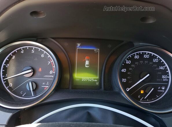 4T1G11AK2NU038357 2022 TOYOTA CAMRY Silver 
