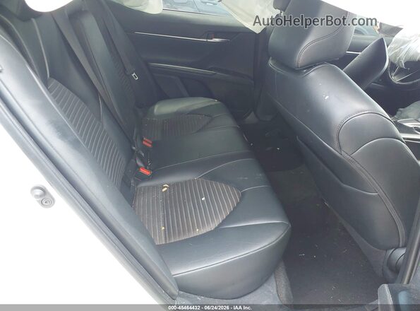 4T1G11AK7LU980482 2020 TOYOTA CAMRY White VIN კოდის სტიკერის ხედი
