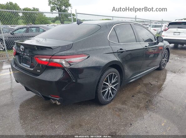 4T1G11AK7PU100581 2023 TOYOTA CAMRY Черный Задняя правая четверть