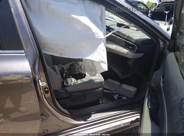 4T1G11AK8LU897093 2020 TOYOTA CAMRY Серый Вид салона спереди