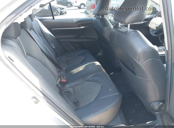 4T1G11AK8MU489159 2021 TOYOTA CAMRY Silver VIN կոդի պիտակի տեսք