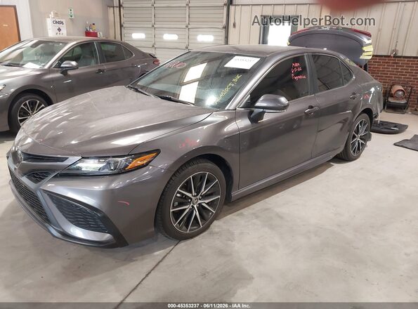 4T1G11AK8PU775596 2023 TOYOTA CAMRY Gray Առջևի ձախ երեք քառորդ տեսարան