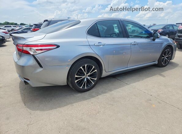 4T1G11AK9LU994237 2020 TOYOTA CAMRY Silver უკანა მარჯვენა