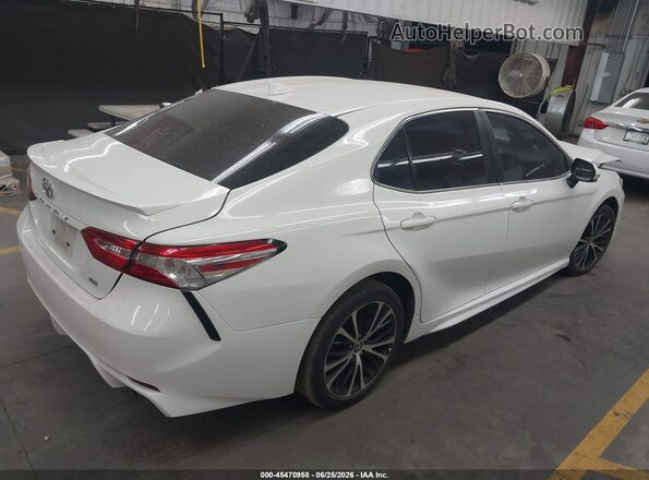 4T1G11AKXLU975566 2020 TOYOTA CAMRY White Rear right