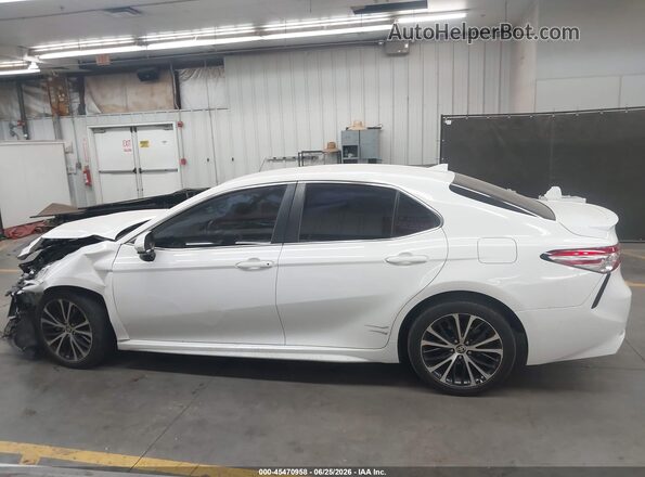 4T1G11AKXLU975566 2020 TOYOTA CAMRY White Rear interior view