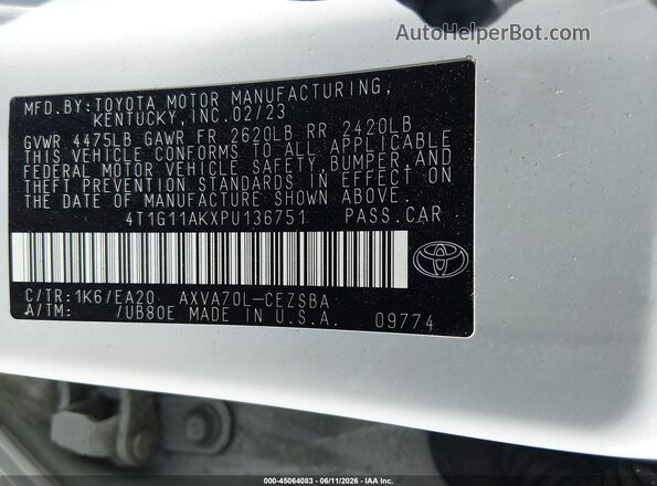 4T1G11AKXPU136751 2023 TOYOTA CAMRY White Widok komory silnika
