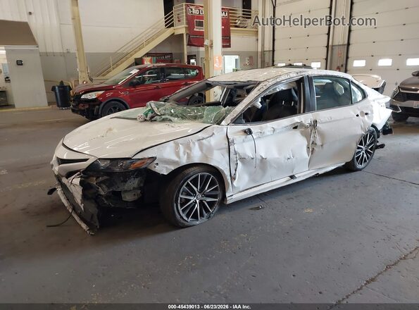 4T1G11BK3PU082644 2023 TOYOTA CAMRY White Առջևի ձախ երեք քառորդ տեսարան
