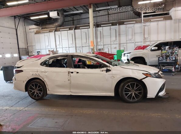 4T1G11BK3PU082644 2023 TOYOTA CAMRY White Սարքավորումների վահանակի տեսք