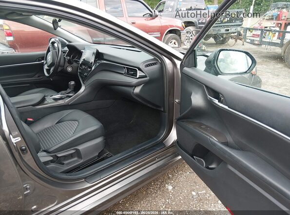 4T1G11BK5MU027334 2021 TOYOTA CAMRY Gray Vista interior delantera