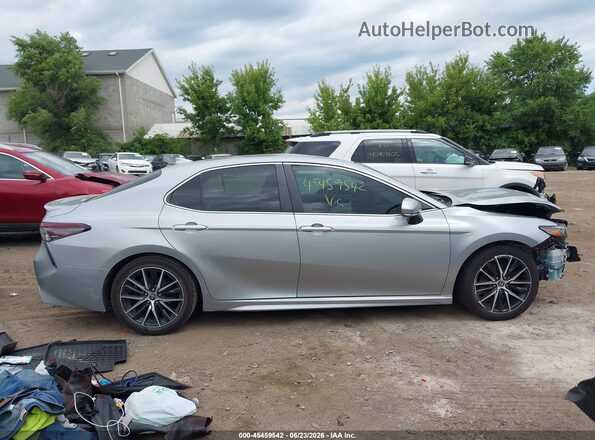 4T1G11BK8MU046959 2021 TOYOTA CAMRY Серый Вид задней части салона