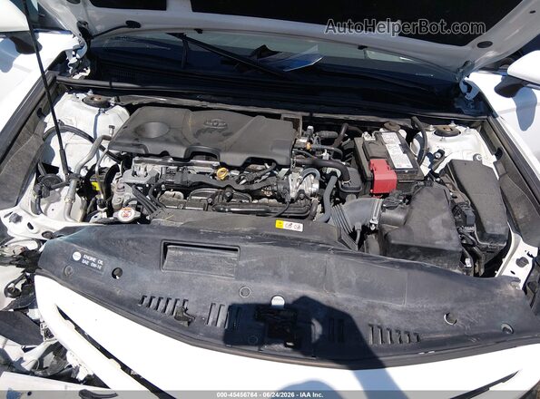 4T1G11BK8RU113633 2024 TOYOTA CAMRY Белый Вид сзади