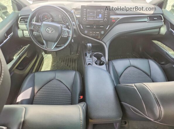 4T1G11BK9MU024145 2021 TOYOTA CAMRY Белый Вид панели приборов