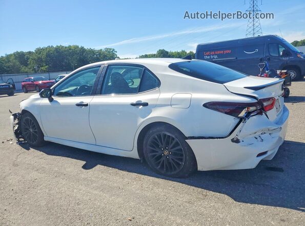 4T1G11BK9MU026980 2021 TOYOTA CAMRY White Trasero izquierdo