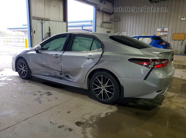 4T1G11BKXRU118008 2024 TOYOTA CAMRY Серебряный 