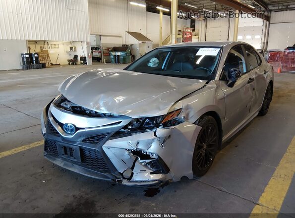 4T1G31AK3NU033596 2022 TOYOTA CAMRY Silver წინა ხედი