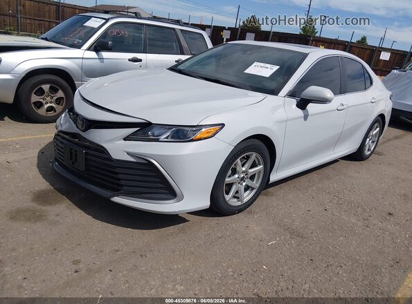 4T1H31AK7PU052160 2023 TOYOTA CAMRY White Передня ліва чверть