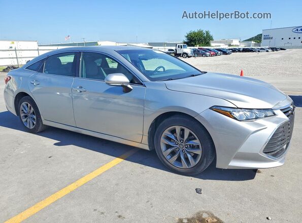 4T1JZ1FB5LU049437 2020 TOYOTA AVALON Silver Front right