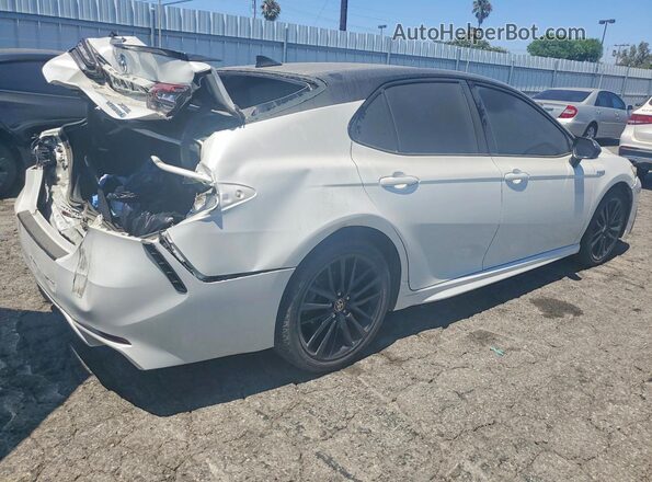 4T1K31AK1MU024159 2021 TOYOTA CAMRY White Trasero derecho