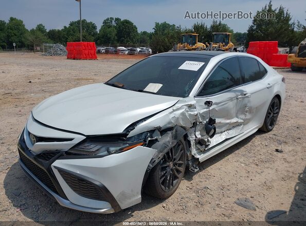 4T1K61AK2MU525973 2021 TOYOTA CAMRY White Vista tres cuartos delantera izquierda