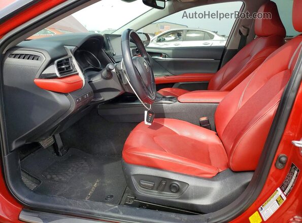 4T1K61AK8MU417809 2021 TOYOTA CAMRY Красный 