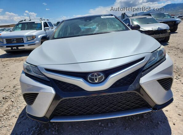 4T1K61AK9LU309097 2020 TOYOTA CAMRY White Widok z przodu