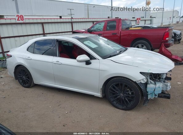 4T1K61AK9MU548604 2021 TOYOTA CAMRY White Սալոնի 360 աստիճան տեսք